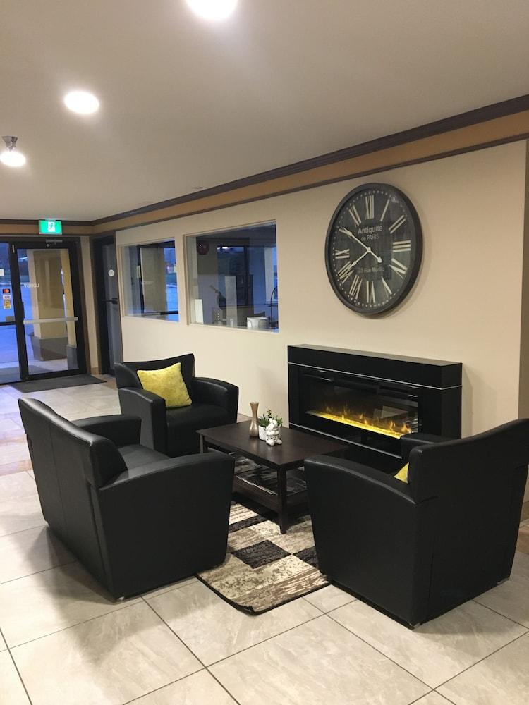 Super 8 By Wyndham Salmon Arm Hotel Exterior foto